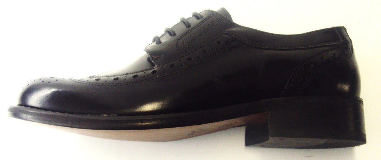 Ikon Original Krombie Leather Brogues in Black - Image 2