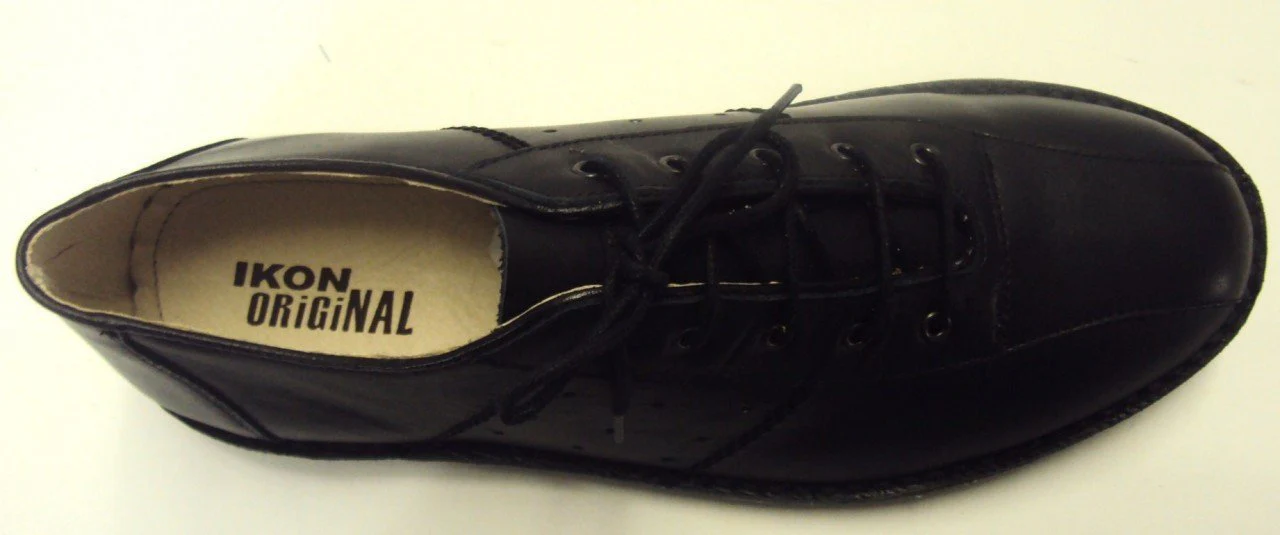 Ikon Original Marriott Leather Bowling Shoes in Black - Image 3